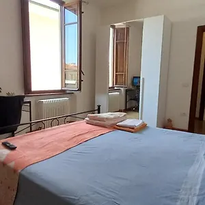  Appartamento Holiday Rental- By The Walls N 395